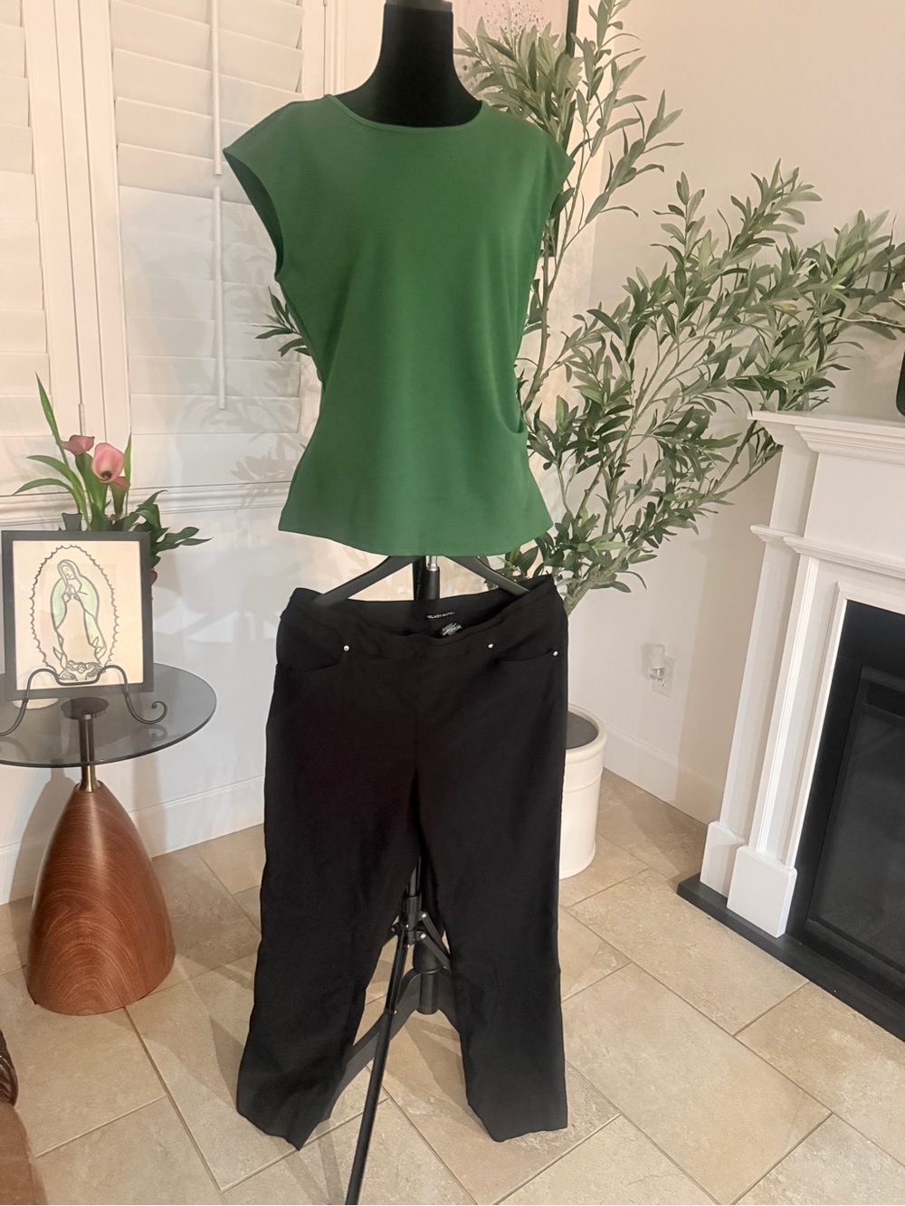 Ann Taylor Green Cap Sleeve Top and Hillary Slacks size large